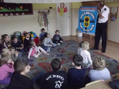 Spotkanie z policjantem 09.JPG