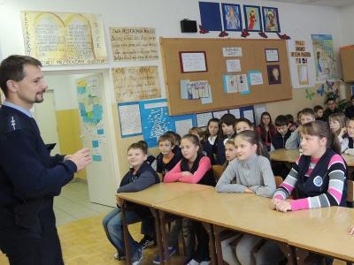 Spotkanie z policjantem_02.JPG