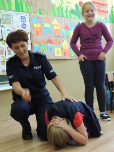 Spotkanie z policjantem 9c.JPG