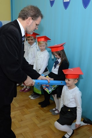 Pasowanie kl I 2014_22 (Kopiowanie).JPG