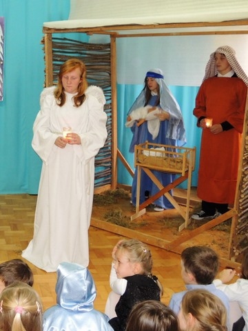 Jasełka gim 2015_08 (Kopiowanie).JPG