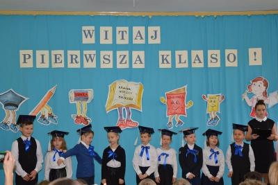 Pasowanie kl I 2015_02 .JPG