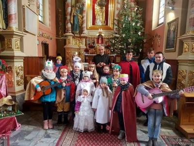 Kolednicy misyjni 6.1.18r_4 (Kopiowanie).jpg