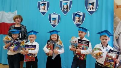 Slubowanie kl I 2018r_10a .jpg